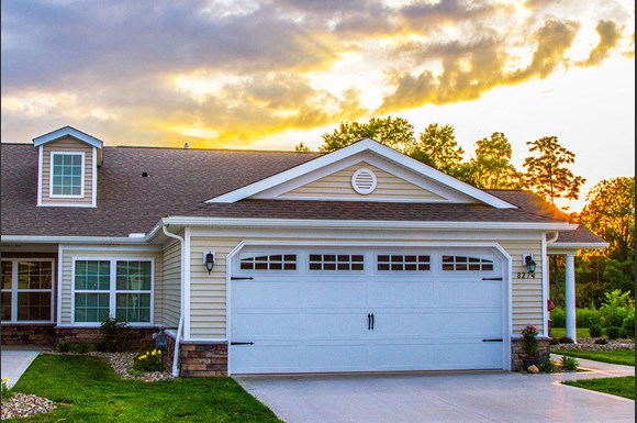 Redwood Holt Apartments 1673 Leaview Road Holt Mi Rentcafe