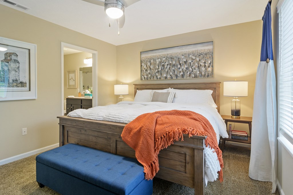 Mansfield OH Apartment Rentals Redwood Mansfield Gallery Main Bedroom