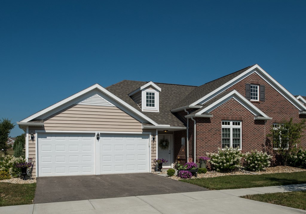 New Albany OH Apartment Rentals Redwood New Albany Exterior