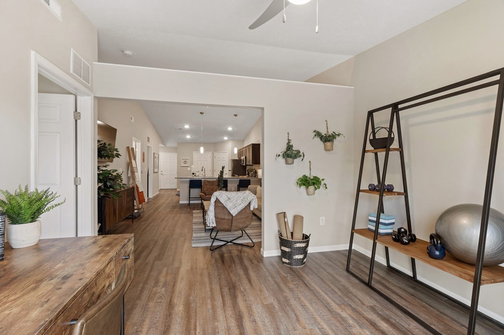 Norwalk OH Apartment Rentals Redwood Norwalk Den