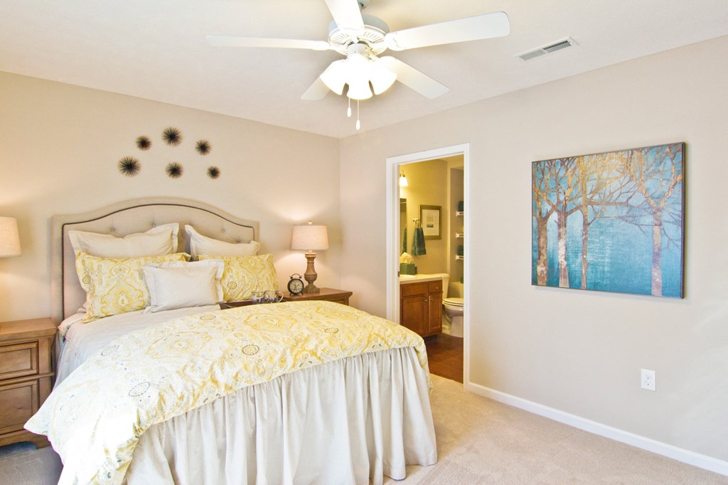 Oregon OH Apartment Rentals Redwood Oregon Main Bedroom