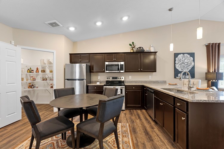 Redwood Reynoldsburg