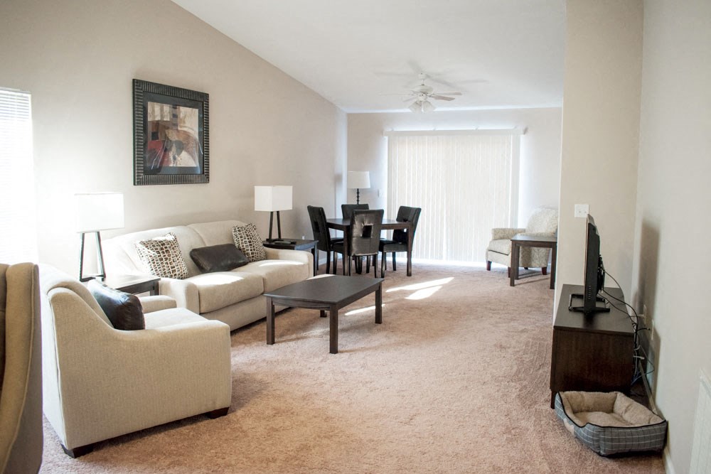 WWadsworth OH Apartment Rentals Redwood Brookridge Living Room