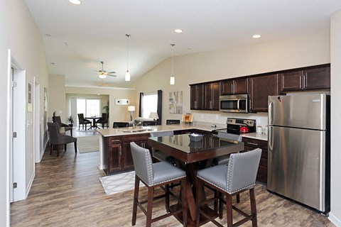 Waukee IA Apartment Rentals Redwood Waukee Douglas Parkway Kitchen