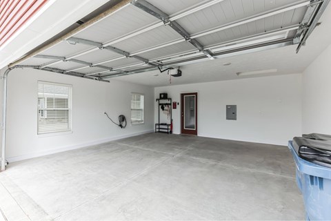 Miami Township Ohio Apartment Rentals Redwood Living Redwood Miami Township SR 28 Garage