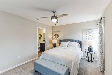 Miami Township Ohio Apartment Rentals Redwood Living Redwood Miami Township SR 28 Main Bedroom