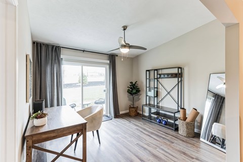 Miami Township Ohio Apartment Rentals Redwood Living Redwood Miami Township SR 28 Forestwood Den