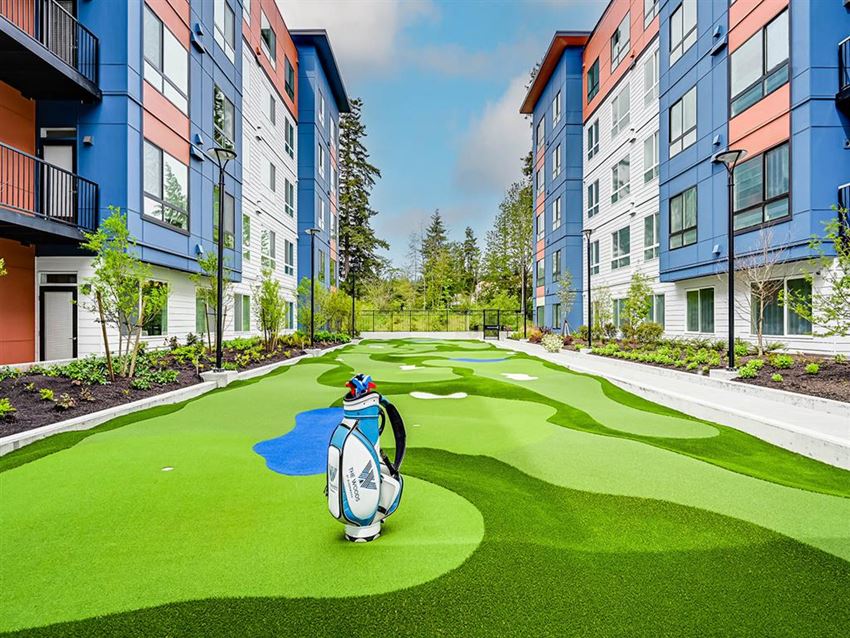 The Woods At Alderwood Apartments, 3101 184th St SW, Lynnwood, WA