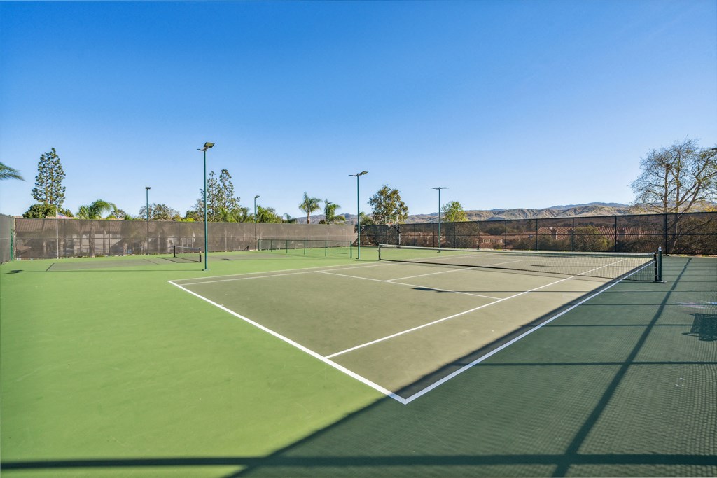Sofi at Wood Ranch Apartments Tennis Court