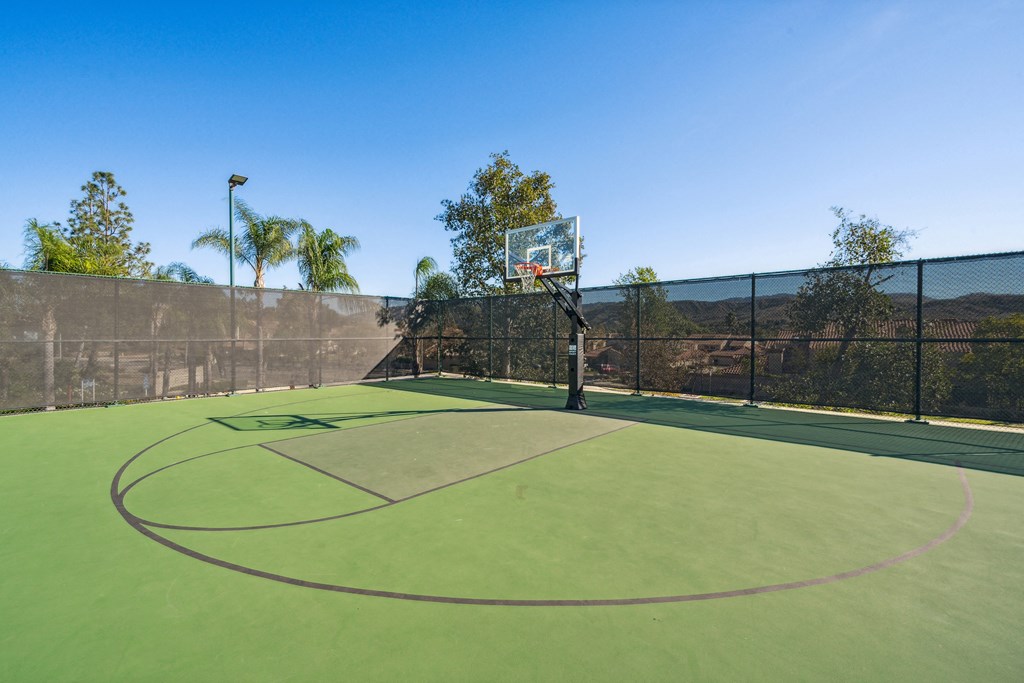 Sofi at Wood Ranch Apartments Basketball Court