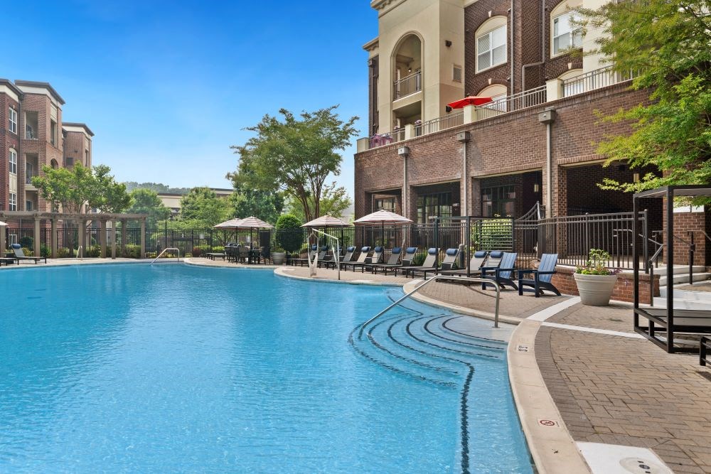 the swimming pool at the preserve at polk apartments
