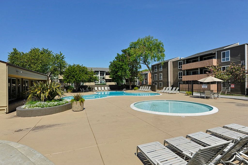 Bidwell Park Fremont pool area with lounge chairs