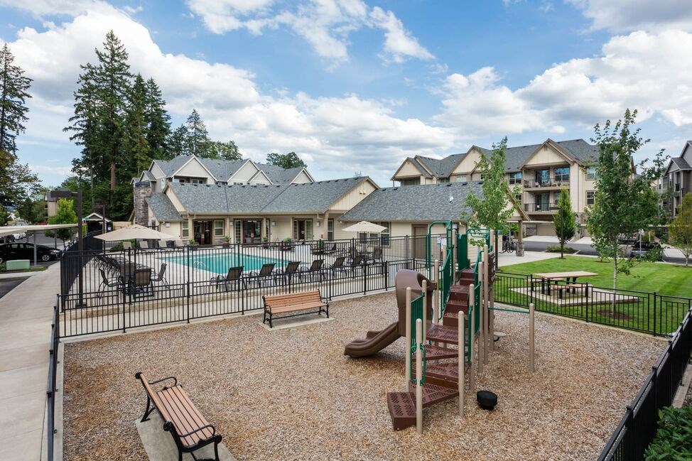 the preserve at ballantyne commons apartments with a playground and pool