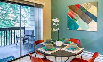 13180 Newport Way 2 Beds Apartment for Rent - Photo Gallery 3