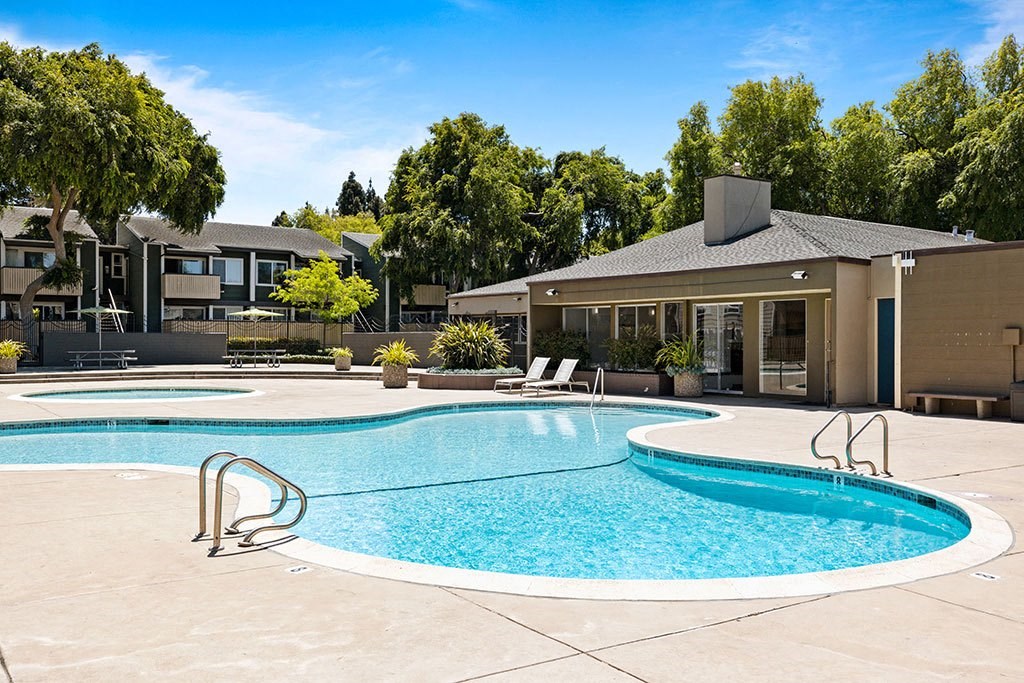 Bidwell Park Fremont pool area with lounge chairs