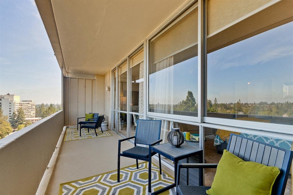 The Marc Palo Alto balcony with view