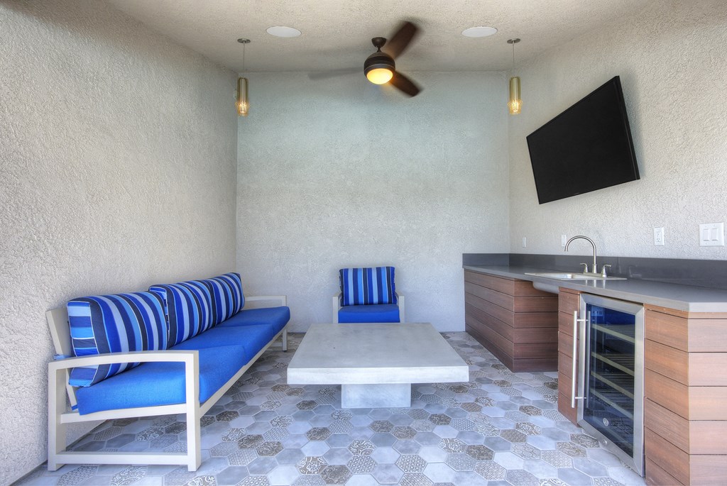 Sofi at Wood Ranch Apartments Cabana