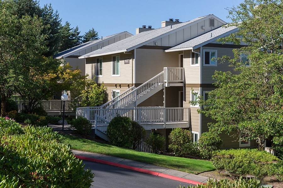 Skyline at Murrayhill exterior