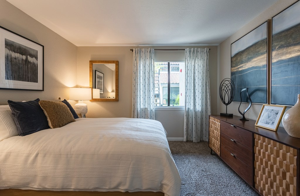 Sofi at Wood Ranch Apartments Bedroom