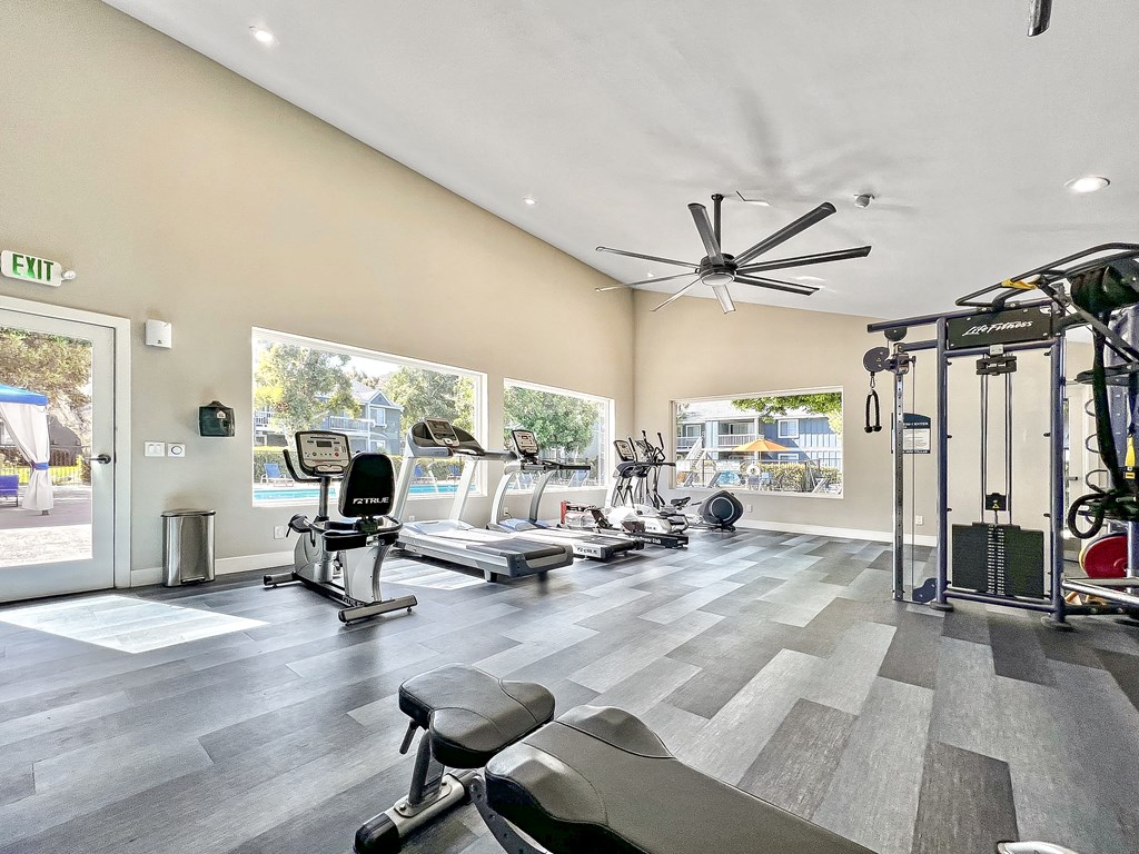 the preserve at ballantyne commons fitness room with exercise equipment