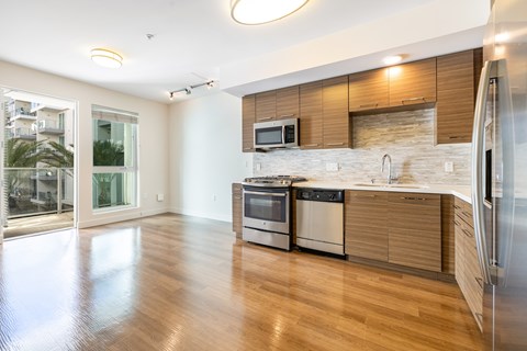 620 South Virgil Ave Studio-2 Beds Apartment for Rent