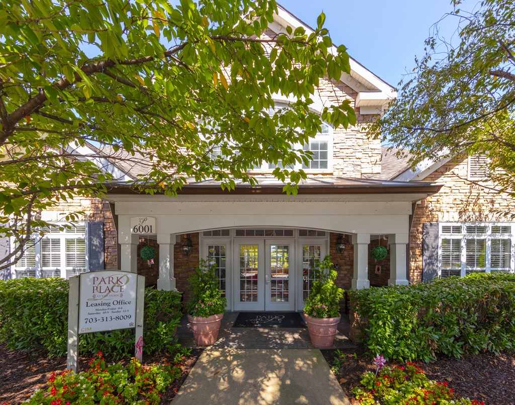 The front of a building with a sign that says Park Police.