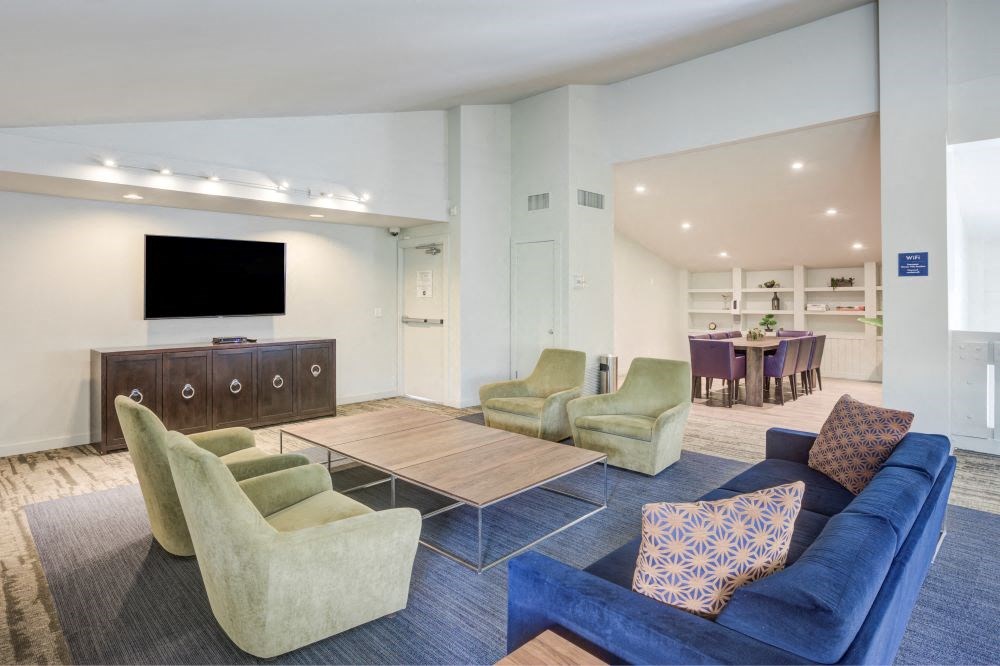 Villas at Woodland Hills clubhouse