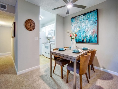 dining with ceiling fan