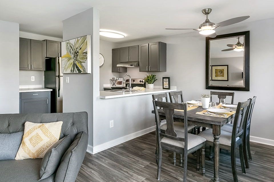 Living room, dining and kitchen  l Sofi Lakeside Apartments For Rent in Everett WA