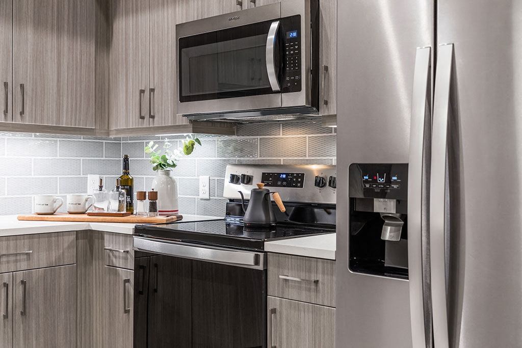 Kitchen Appliances at Morea Apartments, Pompano Beach, 33062