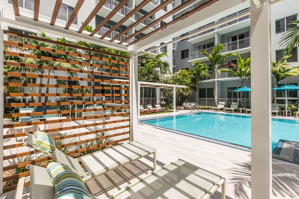 Pool With Lounge at Morea Apartments, Florida, 33062