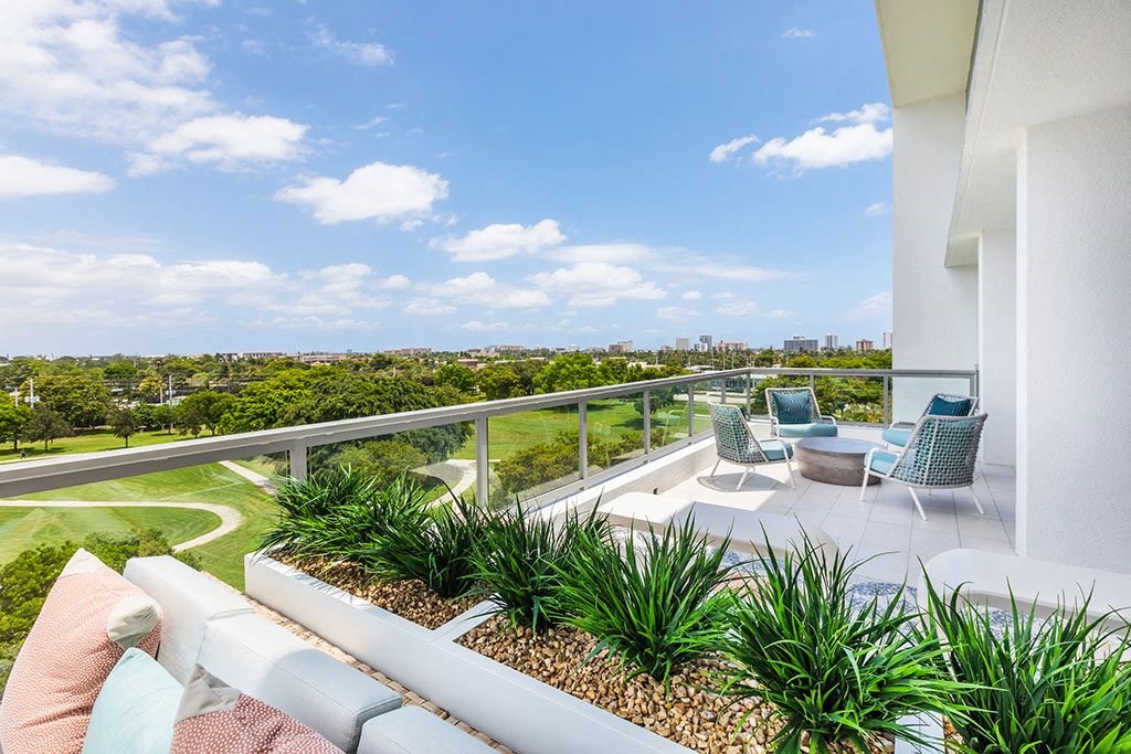 Sky Lounge View at Morea Apartments, Florida, 33062