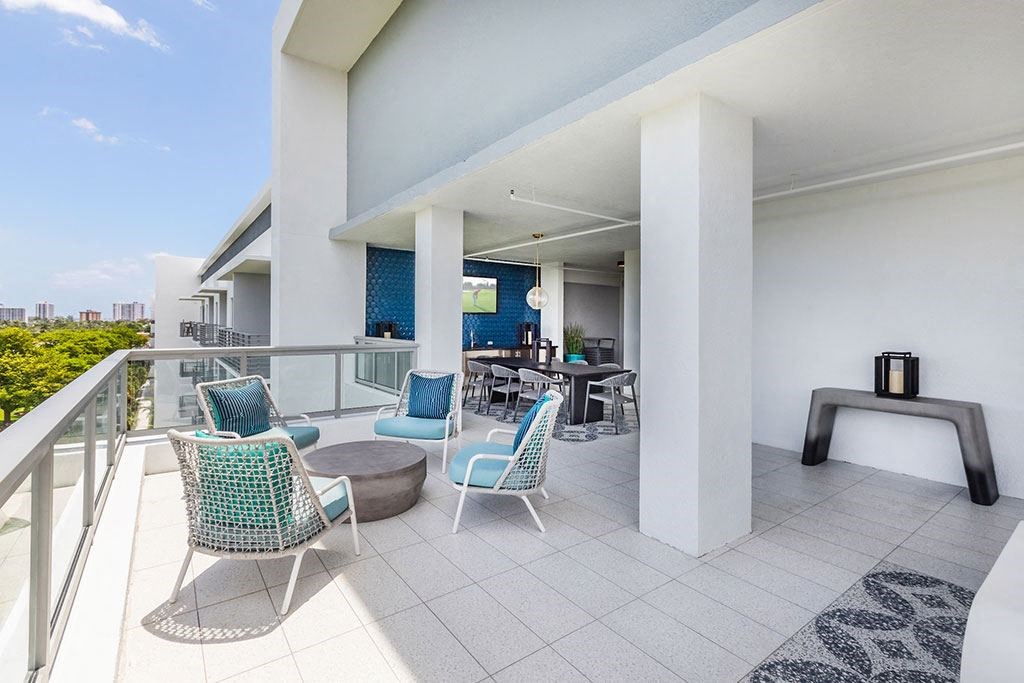 Rooftop Patio at Morea Apartments, Pompano Beach
