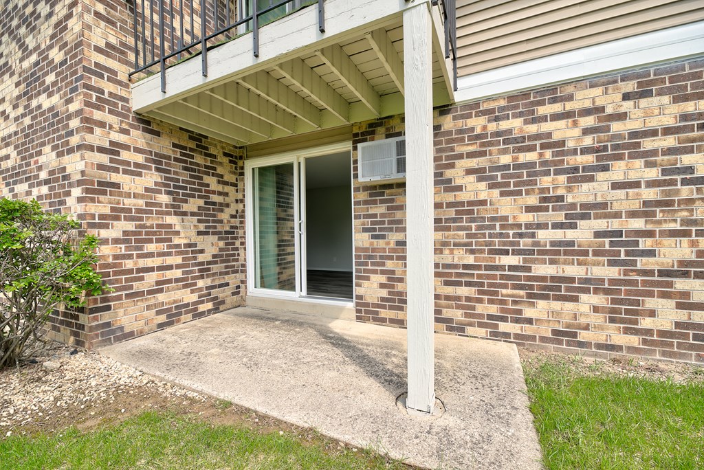 Exteriors at Glen Hills Apartments, Wisconsin, 53209