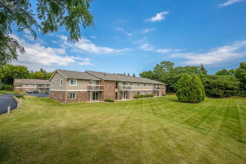 Lush Landscaping at Glen Hills Apartments, Wisconsin, 53209