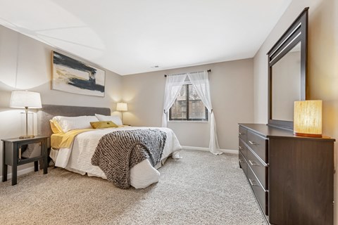 Bedroom Interior at Whisper Hollow Apartments, Maryland Heights, 63043