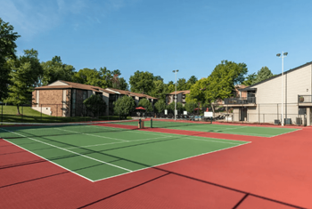 Tennis Courts at Whisper Hollow Apartments