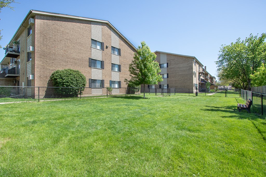Fenced-In Dog Park at The Greenway  at Carol Stream, Carol Stream Illinois 60188