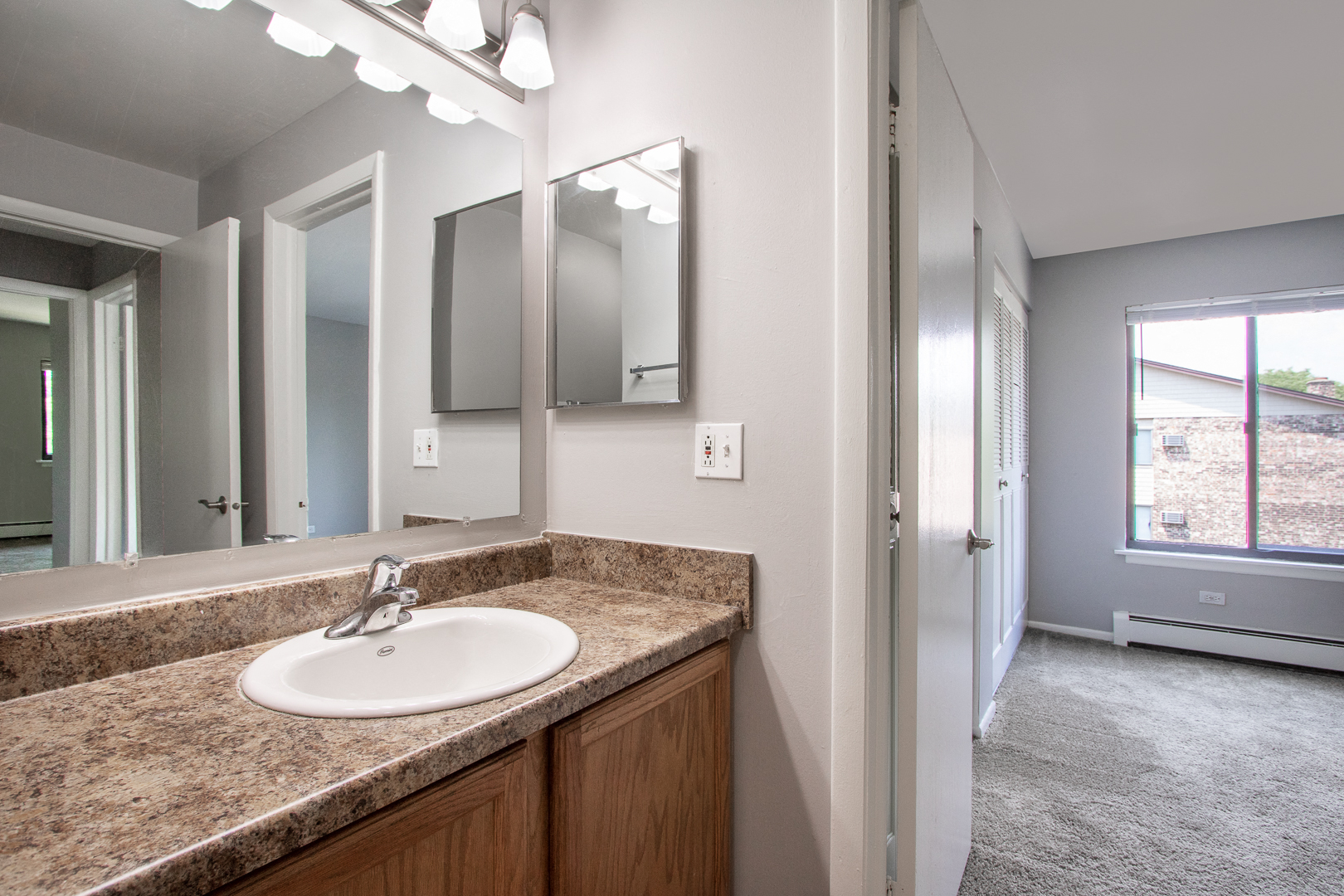 Updated Neutral Colors at Emerald Pointe Apartments, Vernon Hills, 60061