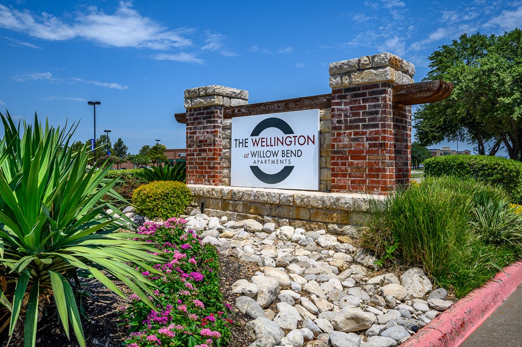 Wellington At Willow Bend