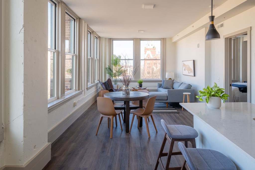 Kitchen And Dining at The Nicholas, St Louis, 63104