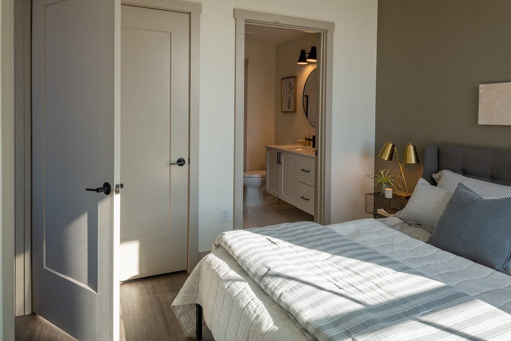 Bedroom With Bathroom at The Nicholas, St Louis