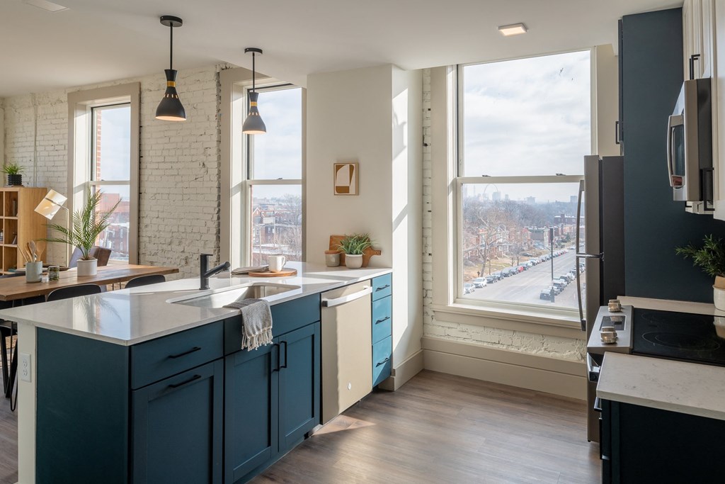 Kitchen Island at The Nicholas, Missouri