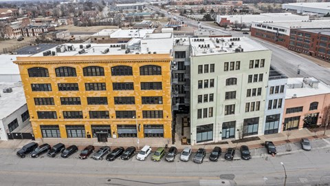2615 Washington Ave 2 Beds Apartment for Rent