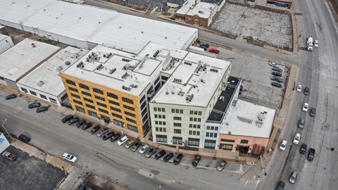 2615 Washington Ave 2 Beds Apartment for Rent