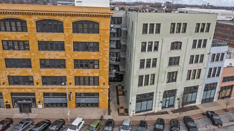 2615 Washington Ave 2 Beds Apartment for Rent