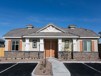 8201 W. Olive Ave 1-3 Beds Apartment for Rent - Photo Gallery 2