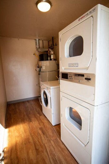 3535 S H. Street 2 Beds Apartment for Rent - Photo Gallery 16