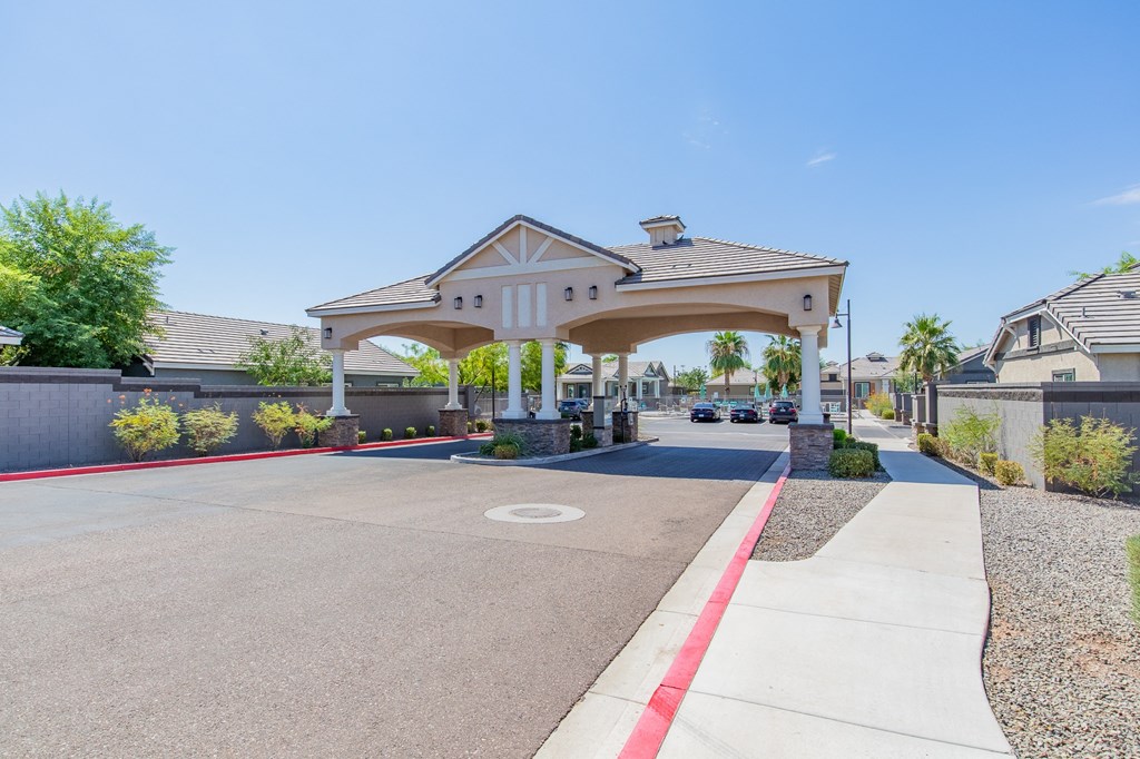 the driveway to the clubhouse at 1861 muleshoe road estates