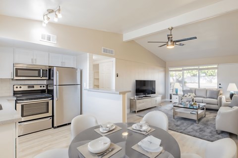 2620 N 40Th St 1-2 Beds Apartment for Rent